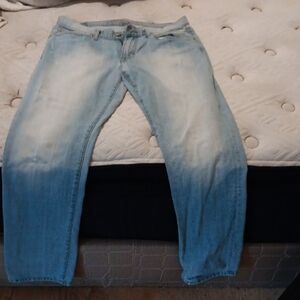 American Eagle Outfitters Men's Faded Blue Relaxed Jeans. Vintage AE jeans !